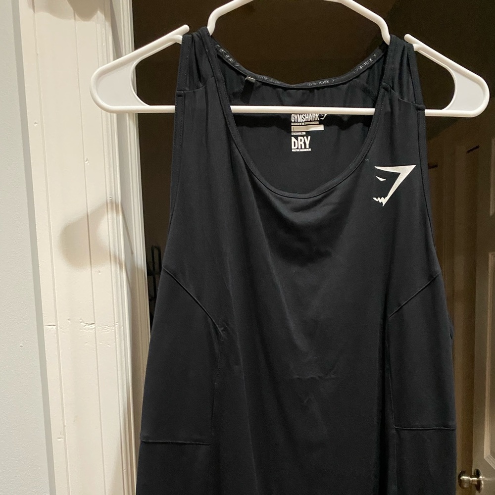 Gymshark performance tanktop black size large